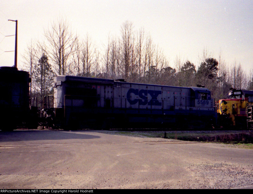 CSX 5569